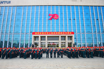 金莎js9999777千人共迎新中国成立70周年